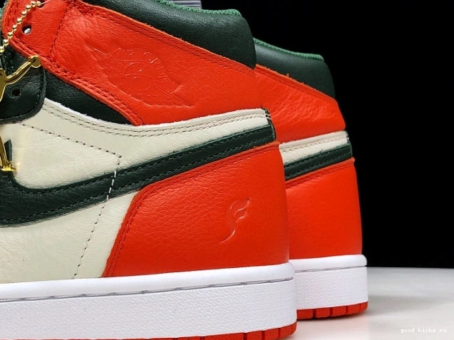 x AV3905-138 SoleFly High Retro OG Jordan 1 Fir-Team Air Sail Orange 0822